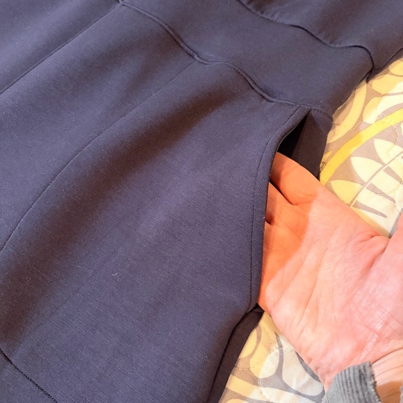 SPANX Air Essentials dark blue sleeveless jumpsuit, Medium - Picture 9 of 14